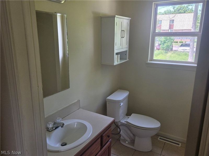 4852 Shadow Oak Drive, Youngstown, OH 44515 Photo 6