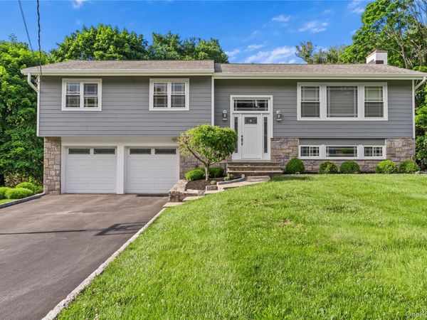 224 Willow Drive , Briarcliff Manor, NY 10510