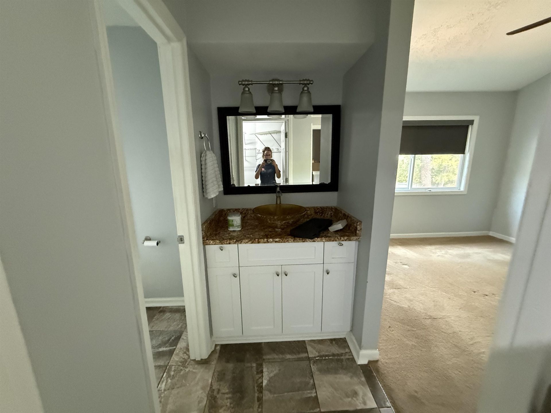 32 Shadow Moss Pl. Photo 11