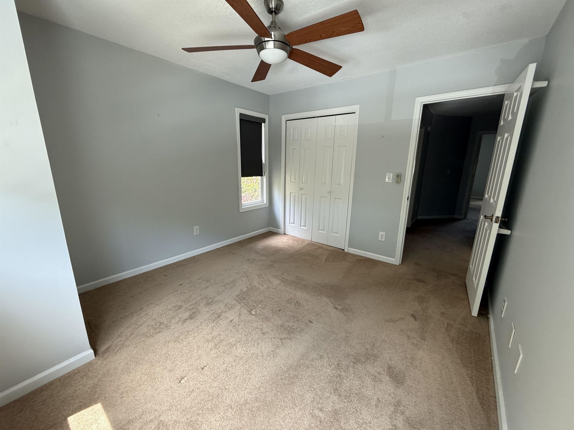 32 Shadow Moss Pl. Photo 16