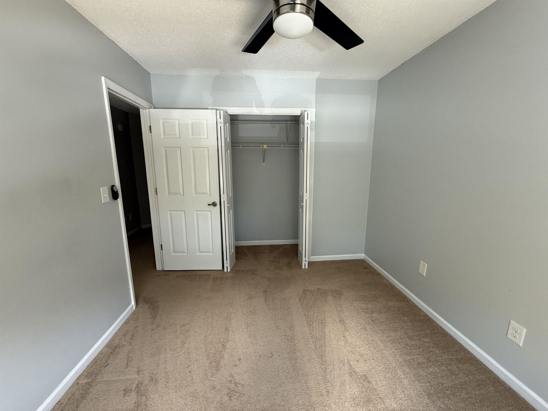 32 Shadow Moss Pl. Photo 20