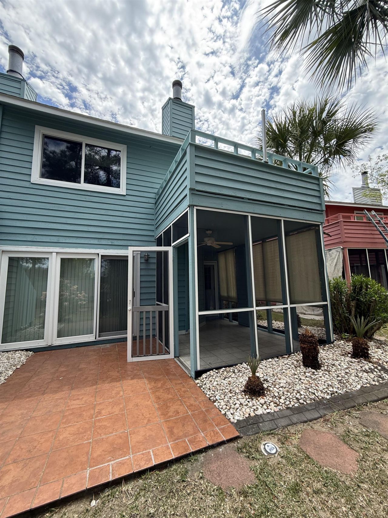 32 Shadow Moss Pl. Photo 46