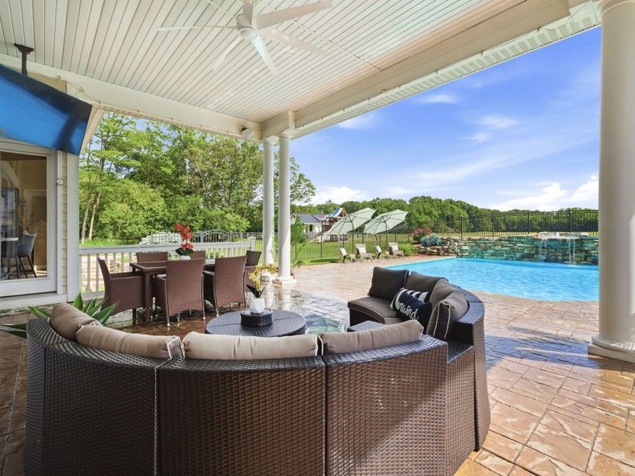 Property Image 79