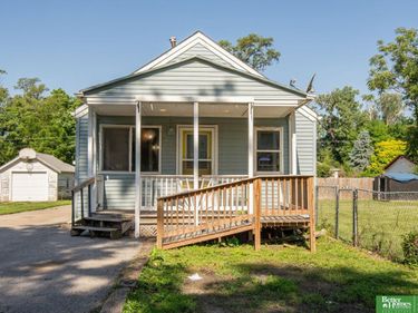 5512 N 6th Street, Omaha, NE 68110