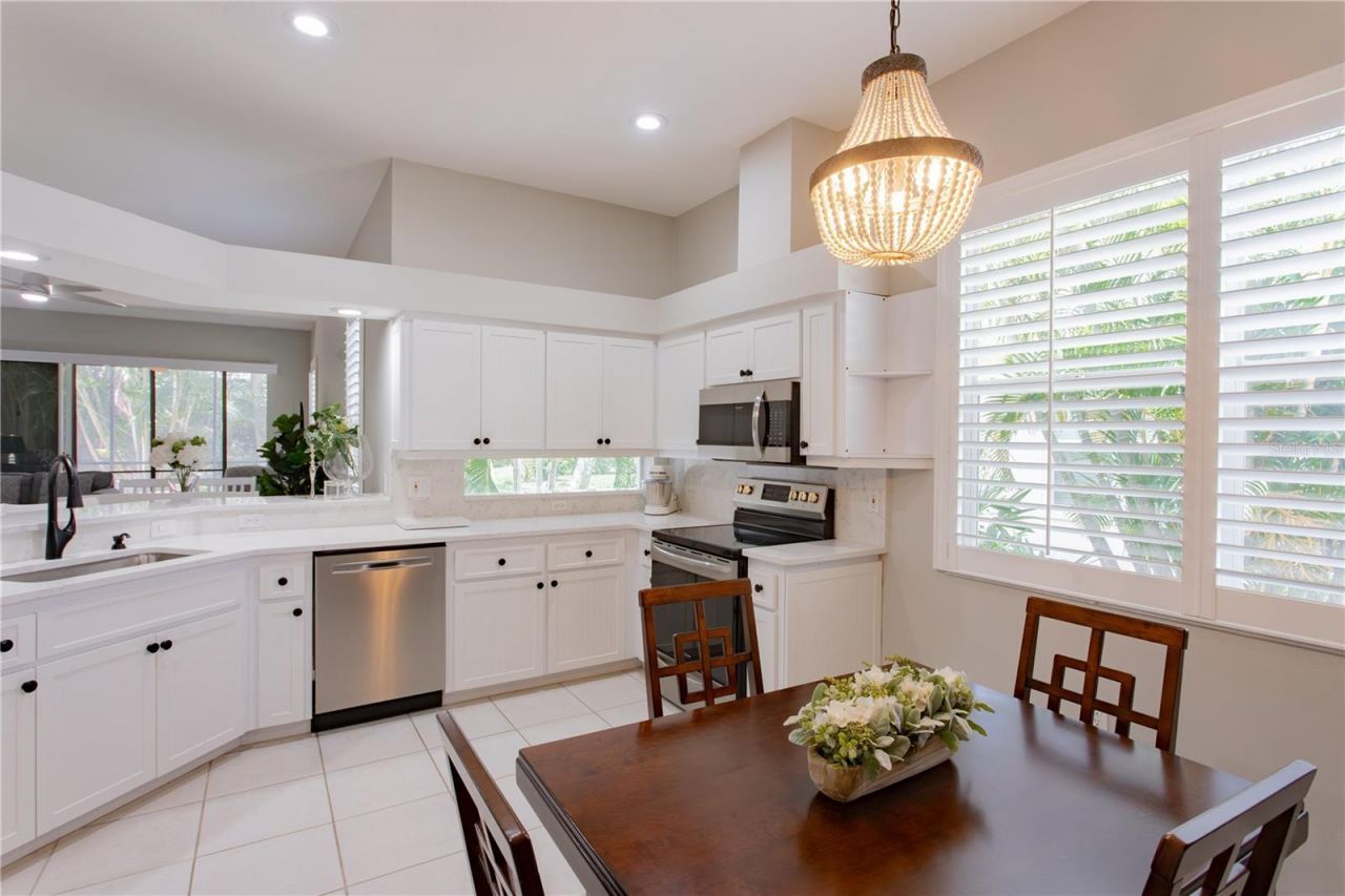 624 Silk Oak Drive , Venice, FL 34293 Photo
