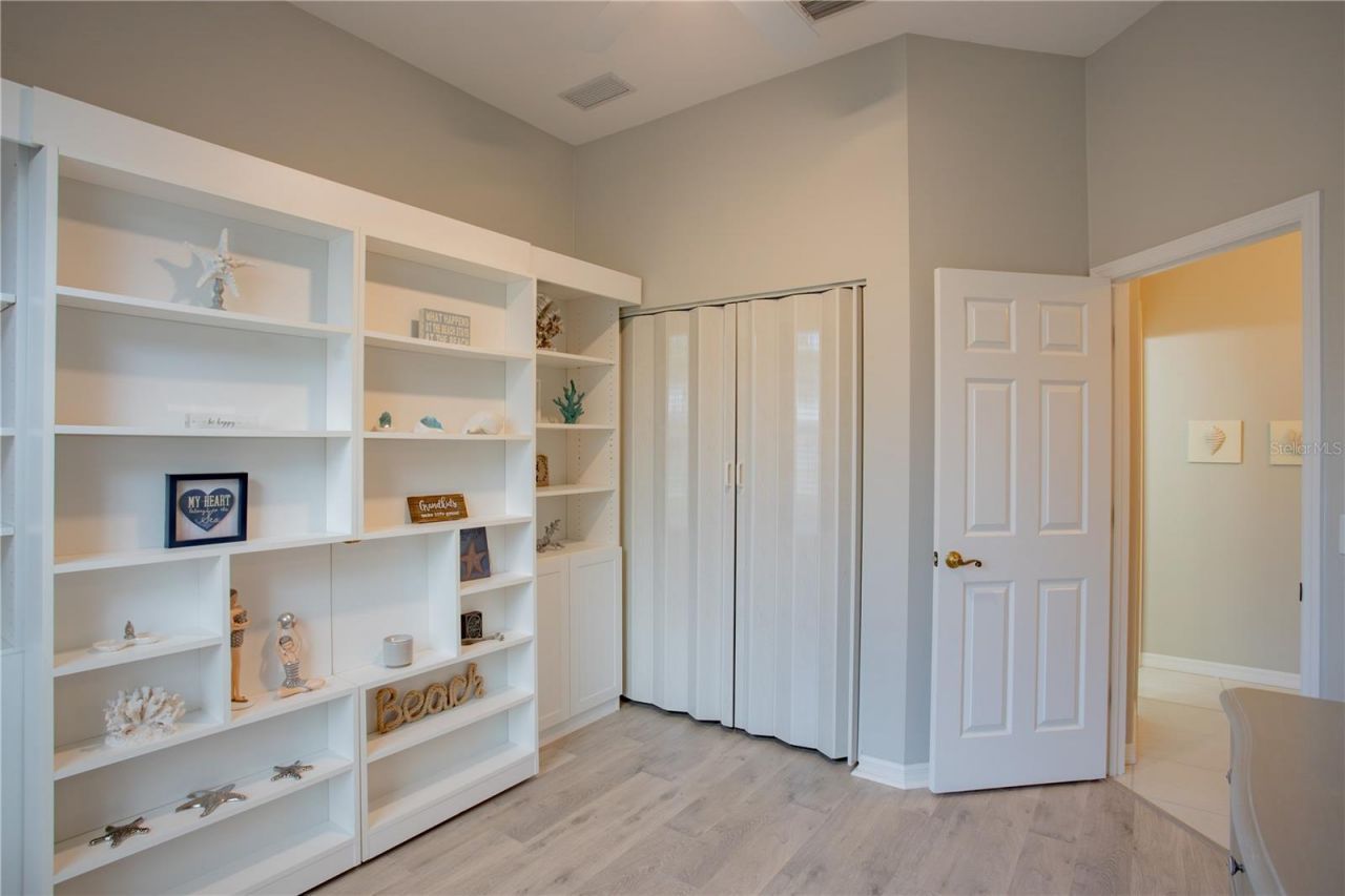 624 Silk Oak Drive , Venice, FL 34293 Photo
