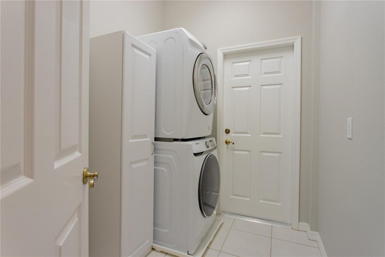 624 Silk Oak Drive , Venice, FL 34293 Photo