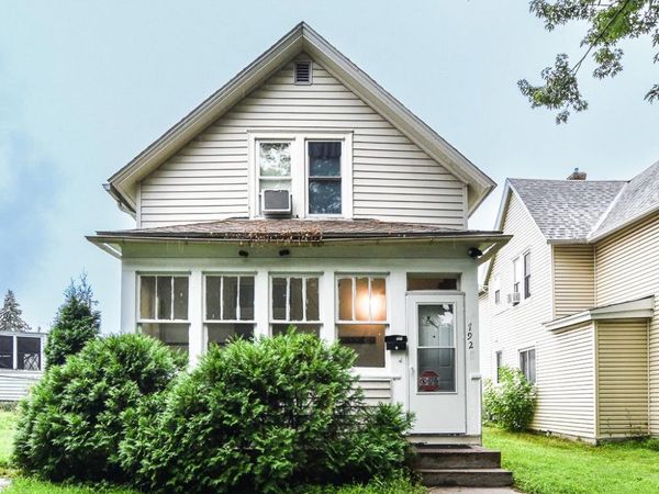 792 Cook Avenue E, Saint Paul, MN 55106