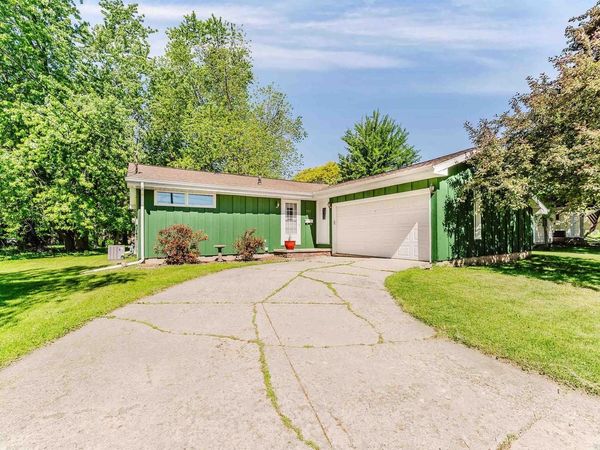 727 TELULAH AVENUE, Appleton, WI 54915