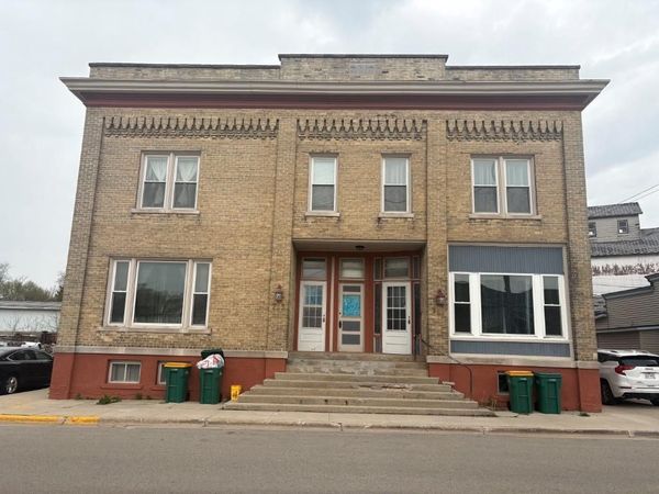 705 S WATER STREET, WI 53048