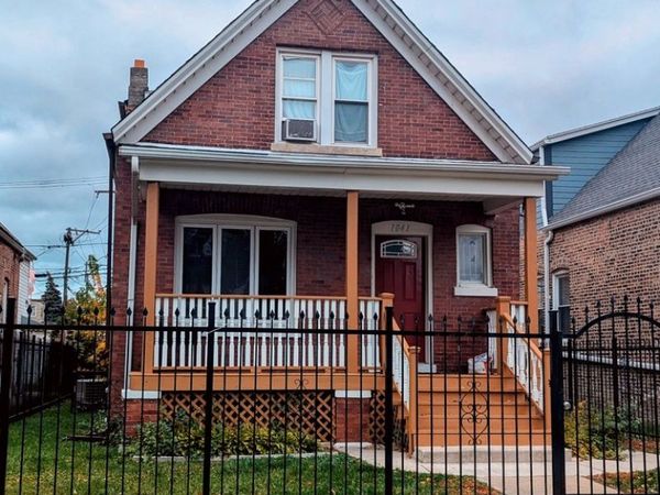 1041 N Spaulding Avenue, Chicago, IL 60651