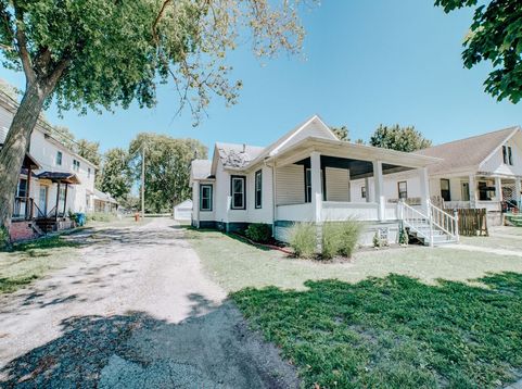 Main Photo