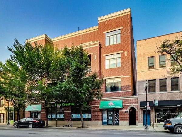 3811 N Lincoln Avenue , Unit 2B, Chicago, IL 60613