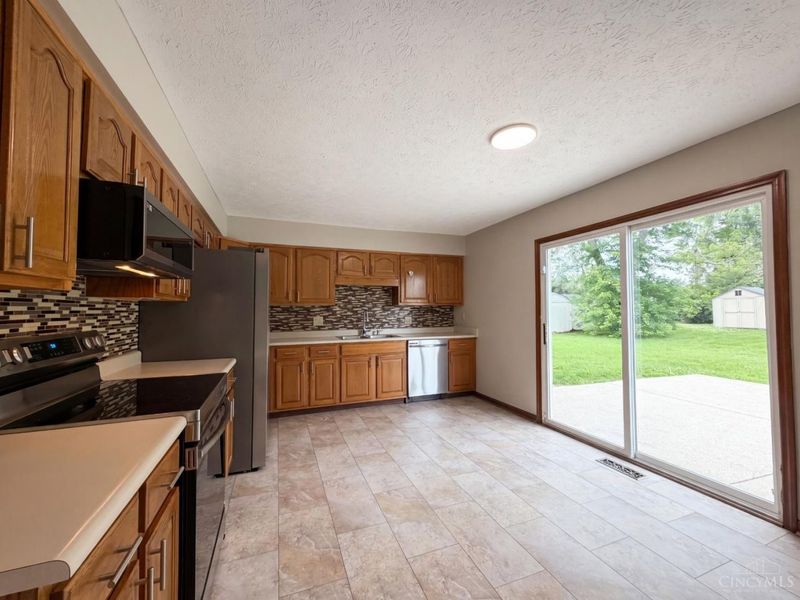 836 Walter Avenue, Fairfield, OH 45014 Photo 2