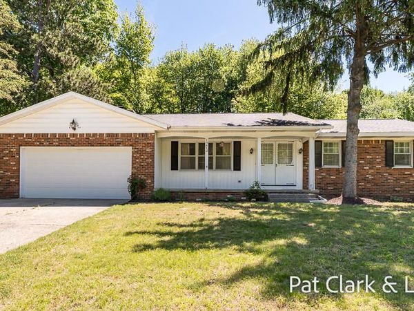 18412 168th Avenue, Spring Lake, MI 49456