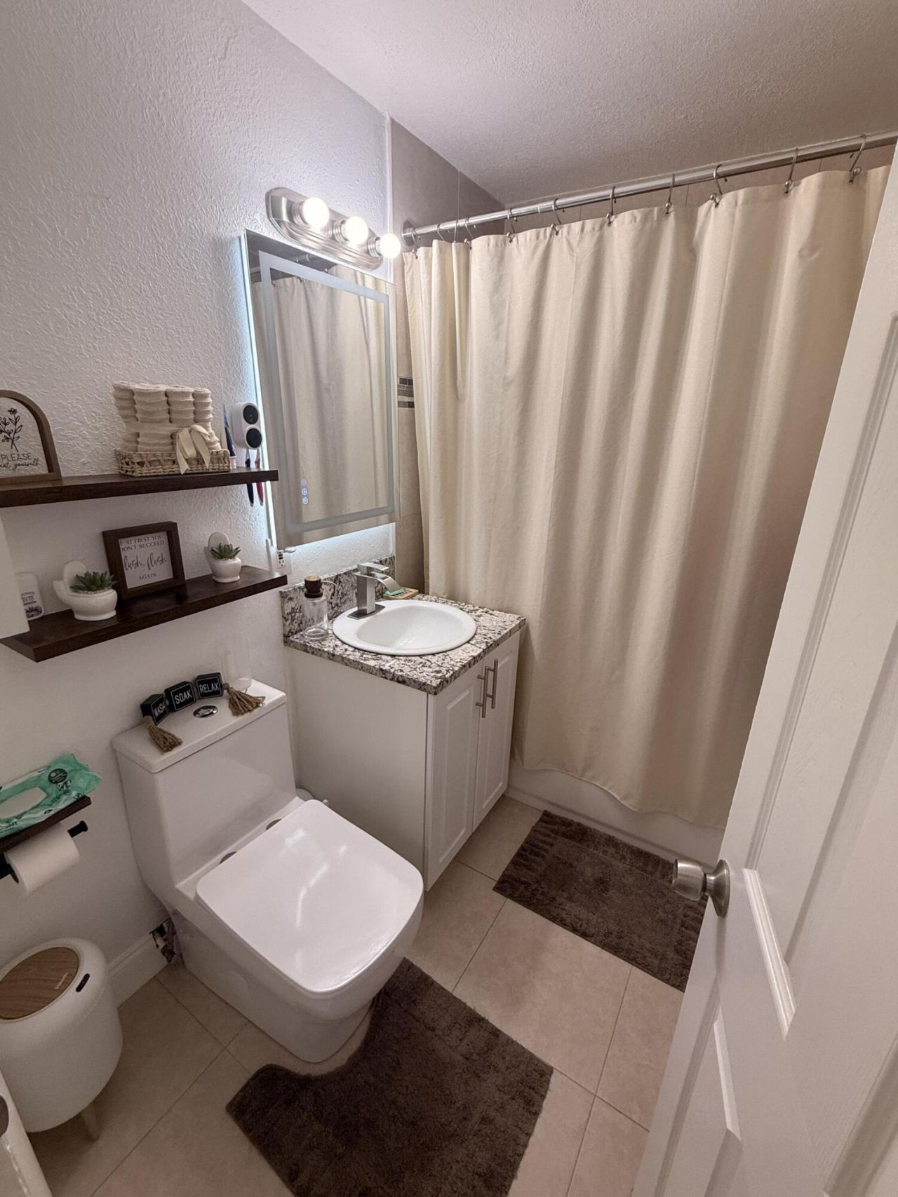 629 56th Street, West Palm Beach, FL 33407 Photo