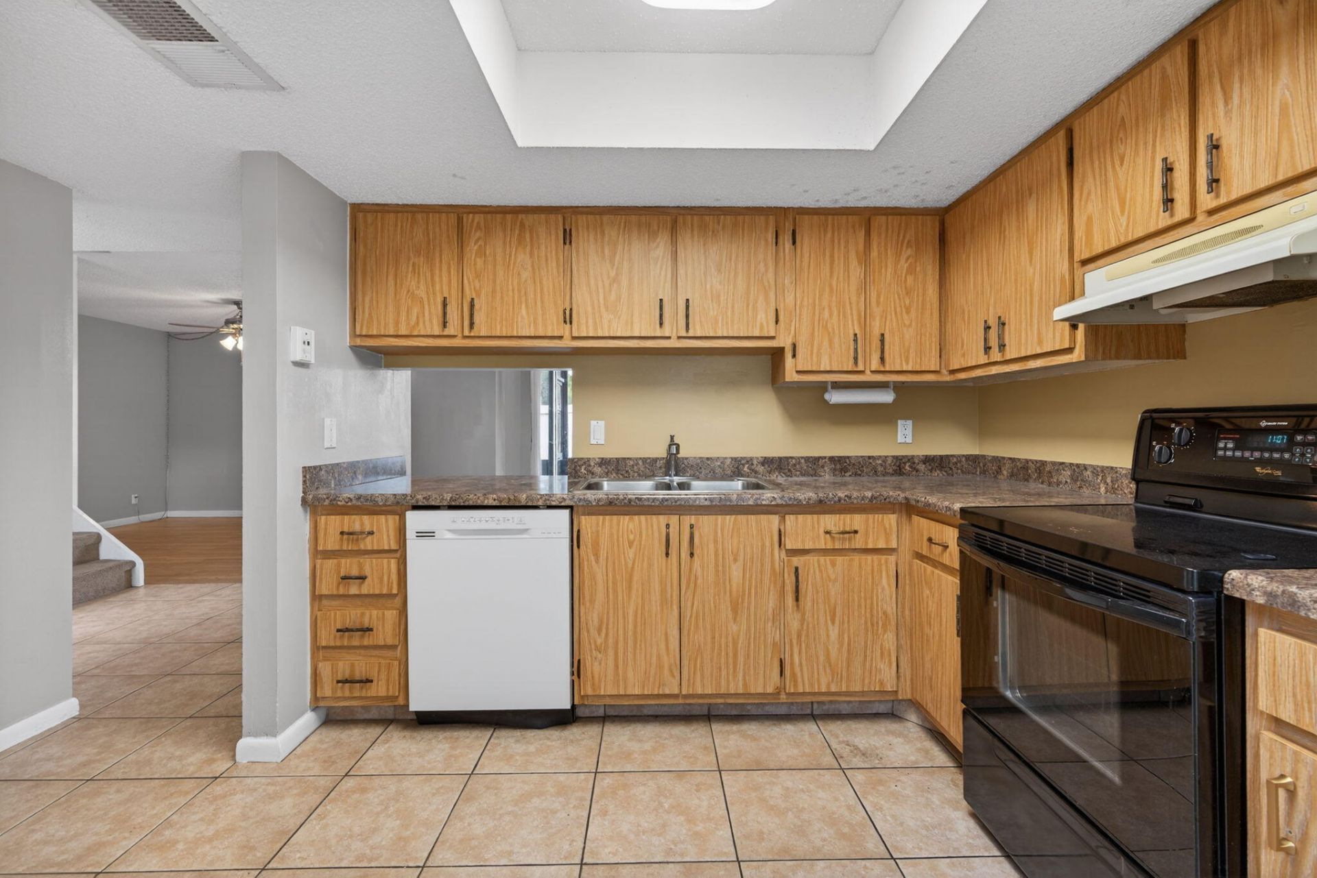 707 Stonewood Court, Unit 19c, Jupiter, FL 33458 Photo