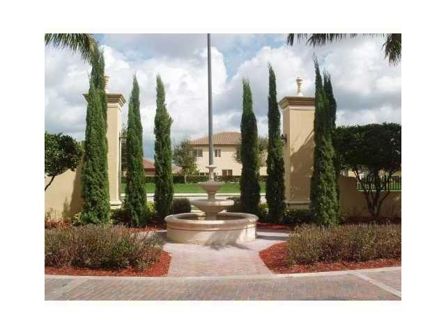 1650 NE 33 Road, Unit 108, Homestead, FL 33033 Photo