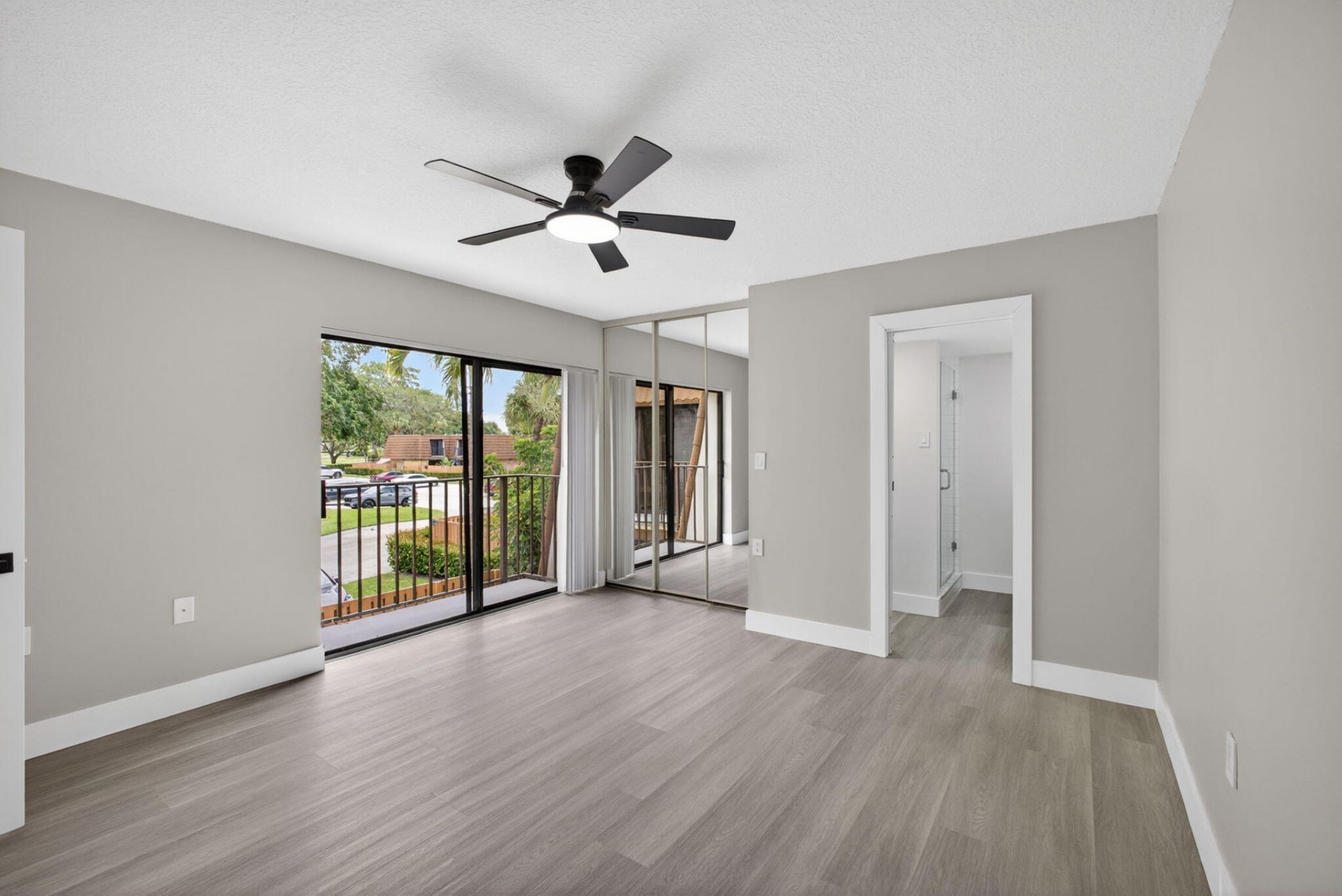 246 Charter Way, West Palm Beach, FL 33407 Photo