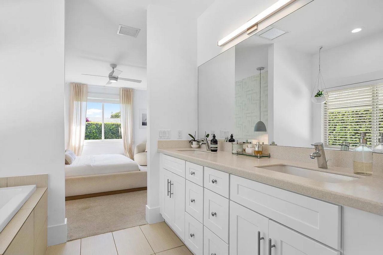 1420 High Ridge Road, Lake Worth Beach, FL 33461 Photo