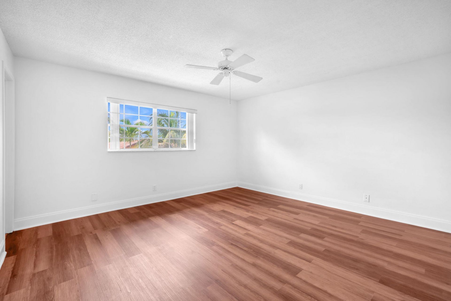 8900 W Sample Road, Unit 204, Coral Springs, FL 33065 Photo