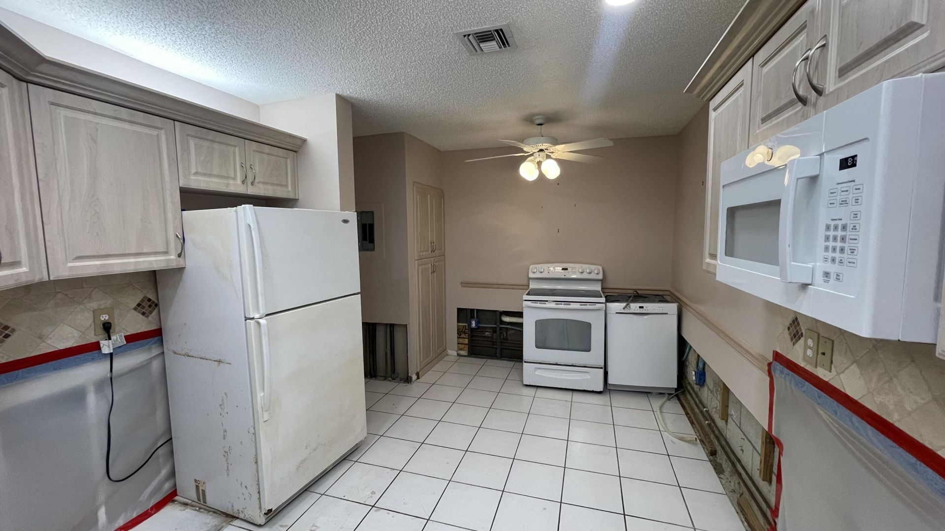 5250 Europa Drive, Unit B, Boynton Beach, FL 33437 Photo