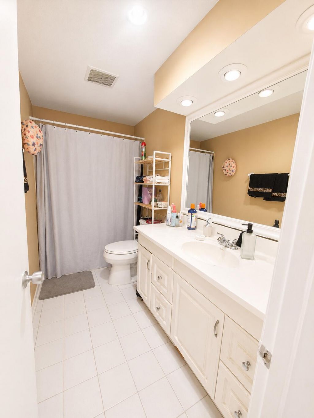 5203 NE 24th Terrace, Unit B108, Fort Lauderdale, FL 33308 Photo