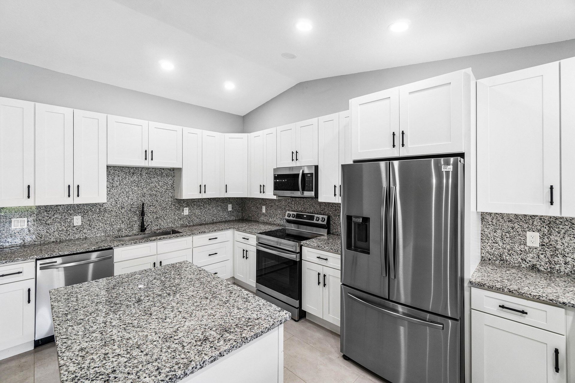 120 Mayfair Lane, Boynton Beach, FL 33426 Photo