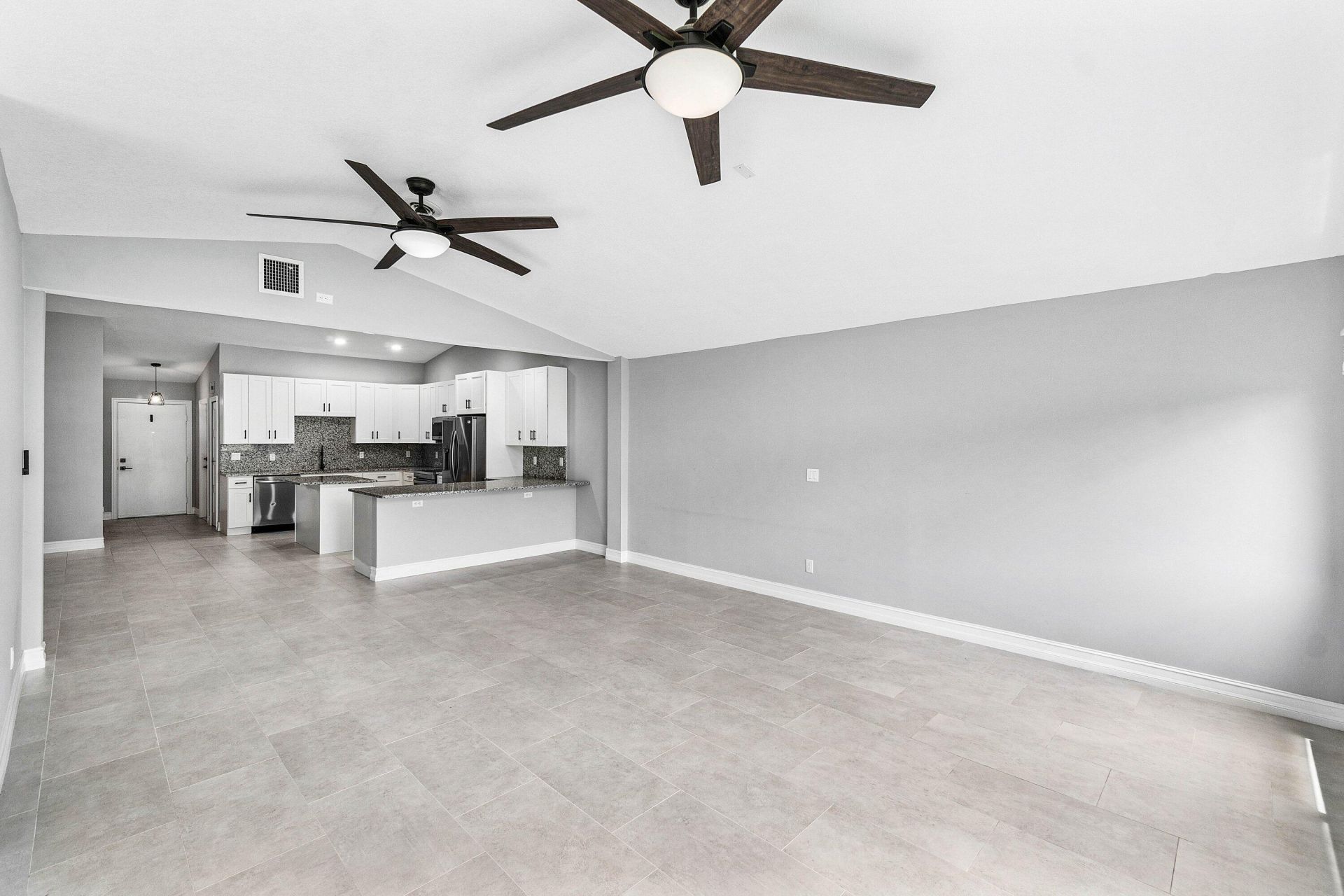 120 Mayfair Lane, Boynton Beach, FL 33426 Photo