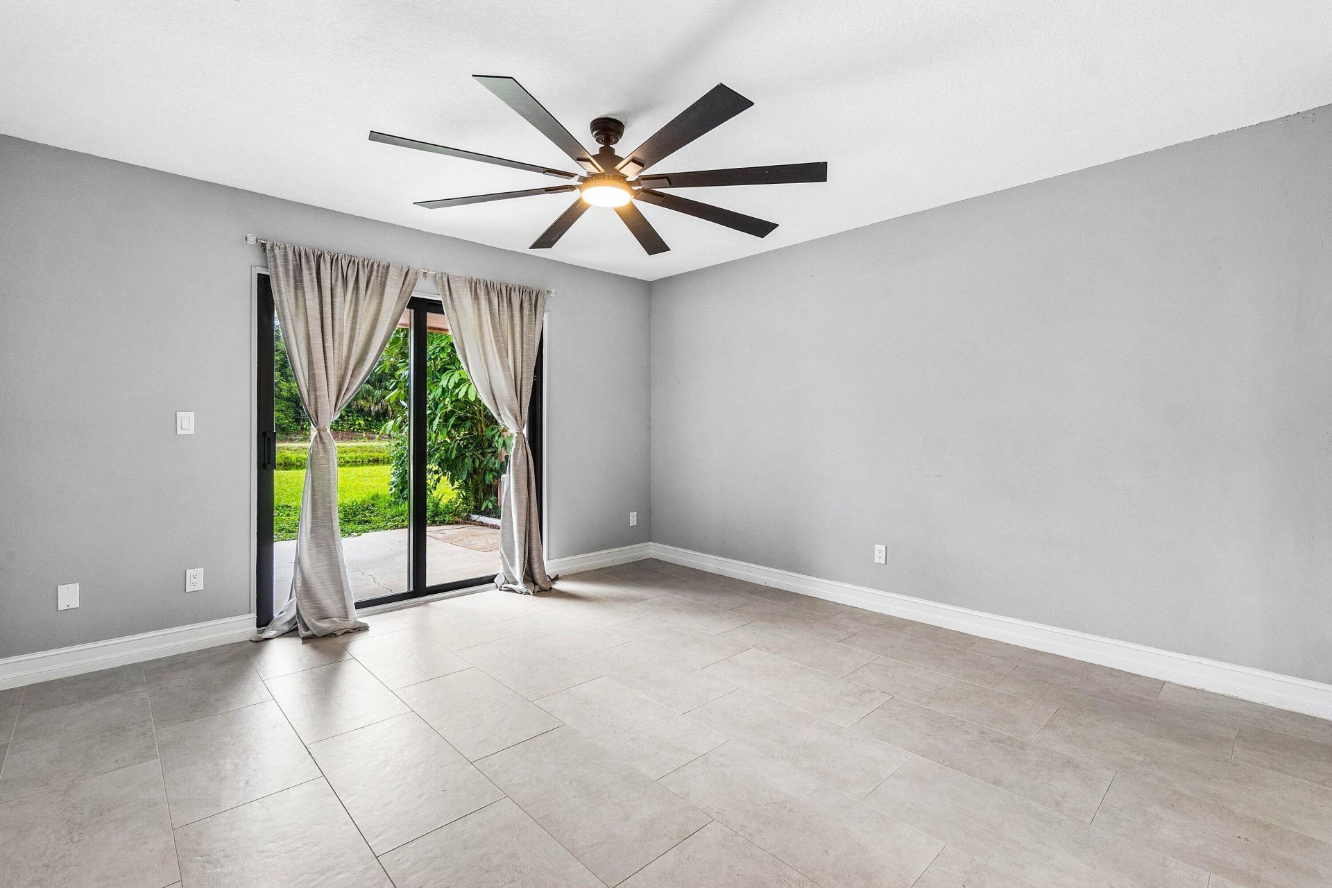 120 Mayfair Lane, Boynton Beach, FL 33426 Photo