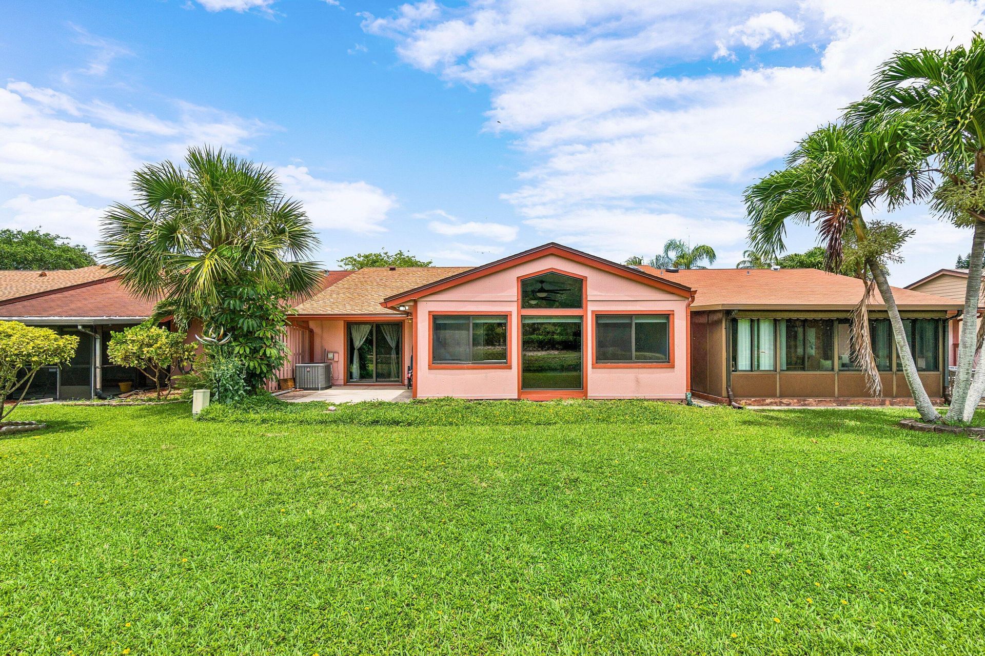 120 Mayfair Lane, Boynton Beach, FL 33426 Photo