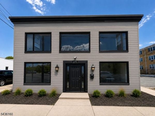 175 W Westfield Ave, Roselle Park, NJ 07204