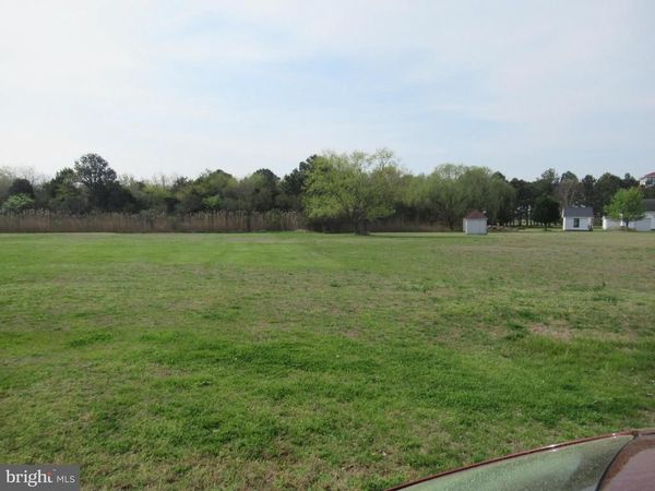 24 HAMMOCK POINTE , CRISFIELD, MD 21817
