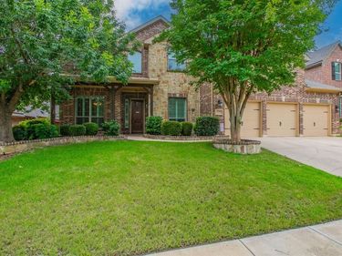 9705 Bowman Drive, Fort Worth, TX 76244