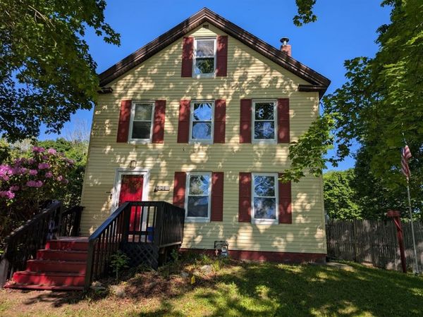 440 Old Somerset Ave, Dighton, MA 02764