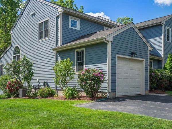 66 Steeple View, Unit 66, Sturbridge, MA 01566