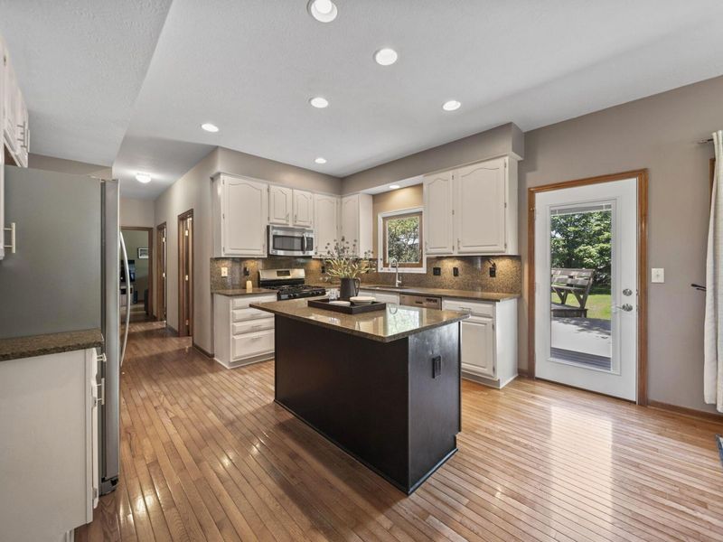 2691 Big Sur Drive, Lewis Center, OH 43035 Photo 5