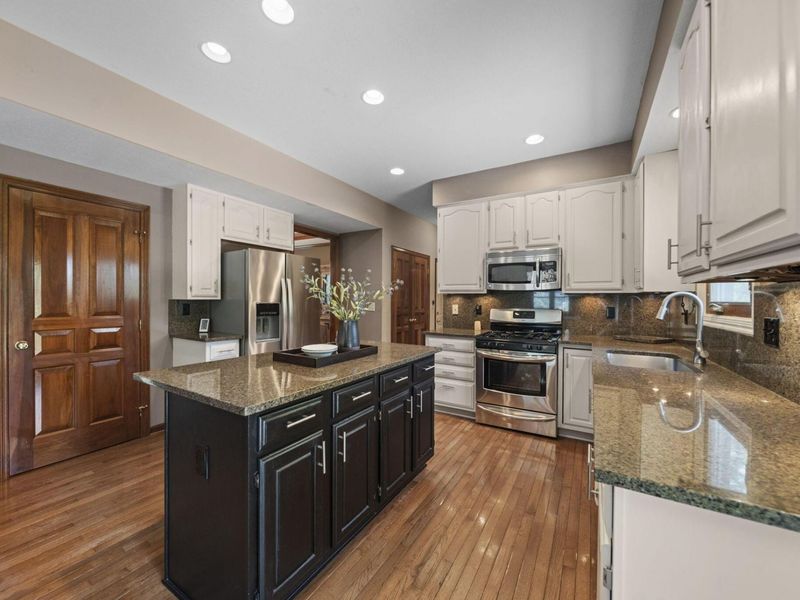 2691 Big Sur Drive, Lewis Center, OH 43035 Photo 6