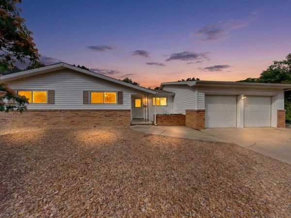 7204 Ottawa Road NE, Albuquerque, NM 87110
