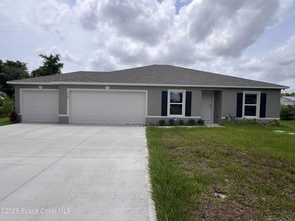2182 Watkins Road SE , Palm Bay, FL 32909