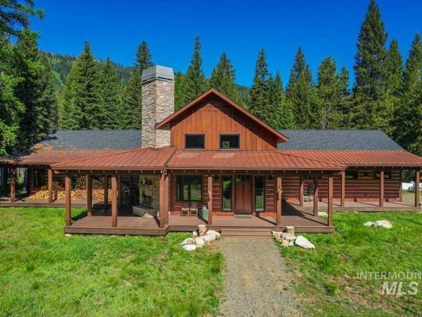 2609 W Mountain Rd, Donnelly, ID 83638