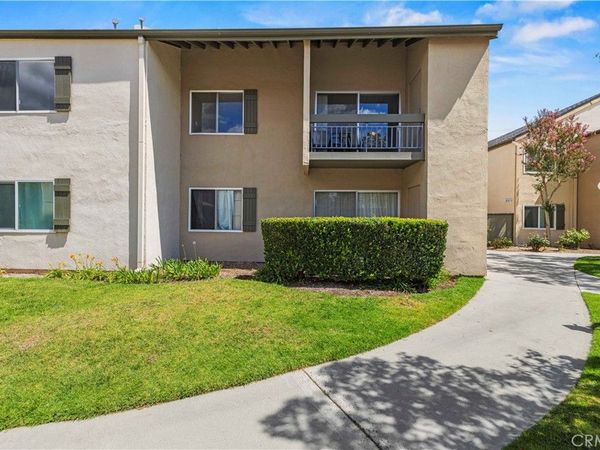 25730 Player Drive, Unit S-8, Valencia, CA 91355