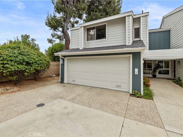 18150 Andrea Circle S, Unit 1, Northridge, CA 91325
