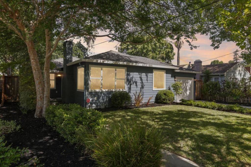 1123 17th Avenue, Redwood City, CA 94063 Main Photo