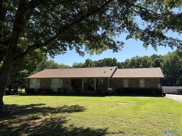 1495 Jeff Road NW, Huntsville, AL 35806