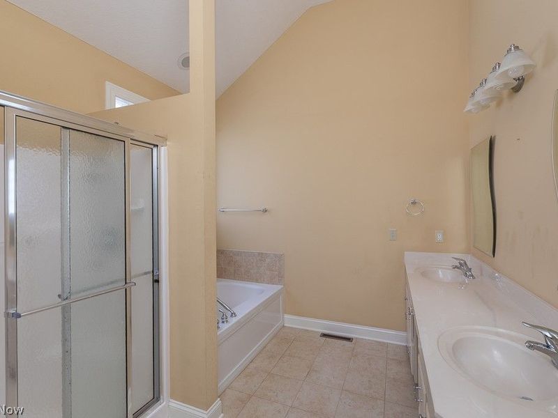 22238 North Trail, Strongsville, OH 44149 Photo 15