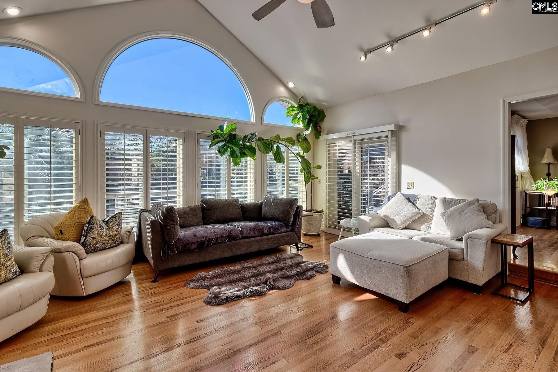 124 Cove Court  Photo 12
