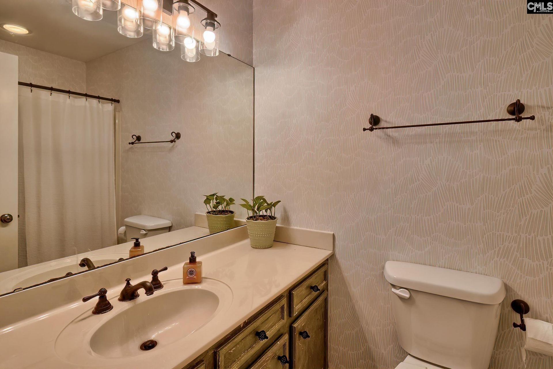 124 Cove Court  Photo 33