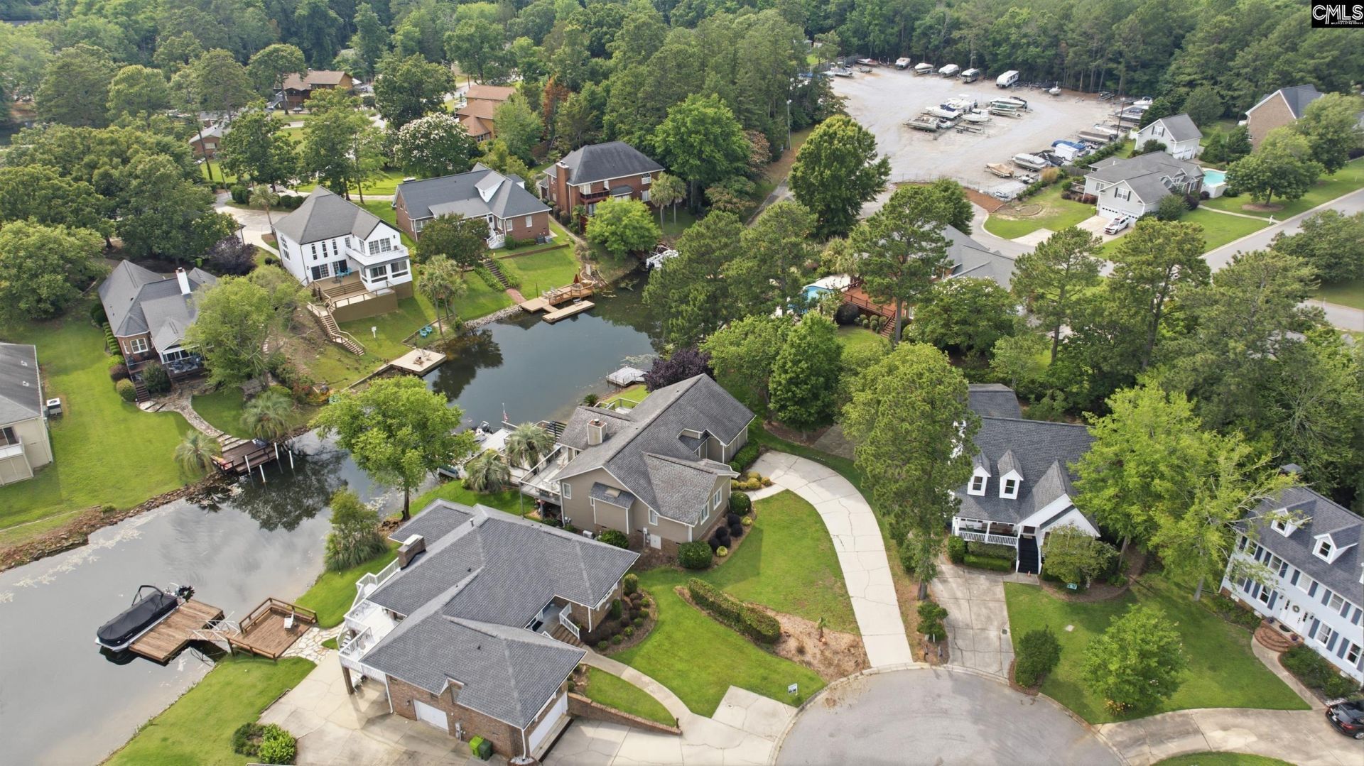 124 Cove Court  Photo 5