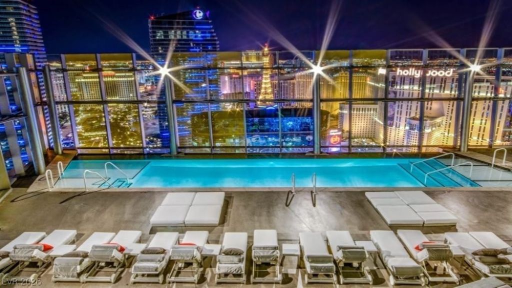 3722 Las Vegas Boulevard , Unit 809, Las Vegas, NV 89158 Main Photo